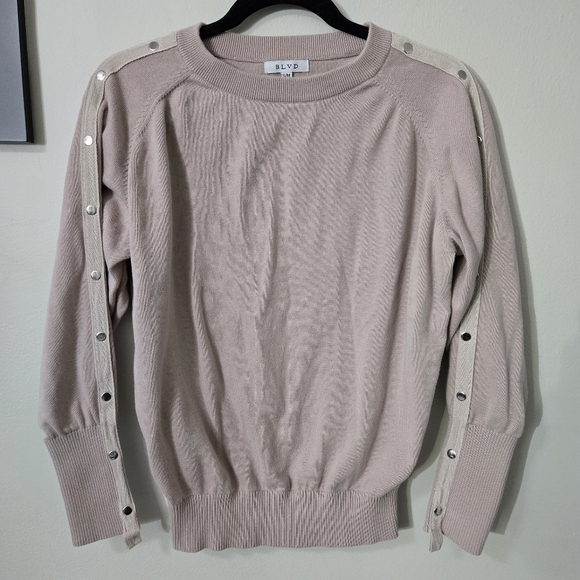 BLVD Sweaters - Blvd crew neck sweater, S/M
